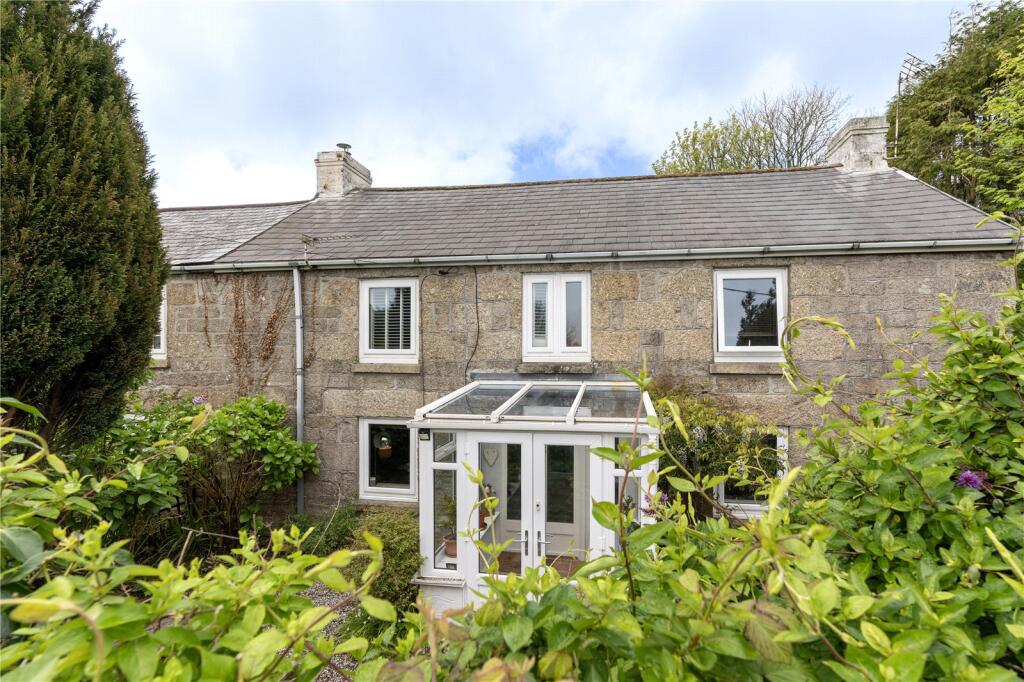 3 bedroom semi detached house, no chain, 