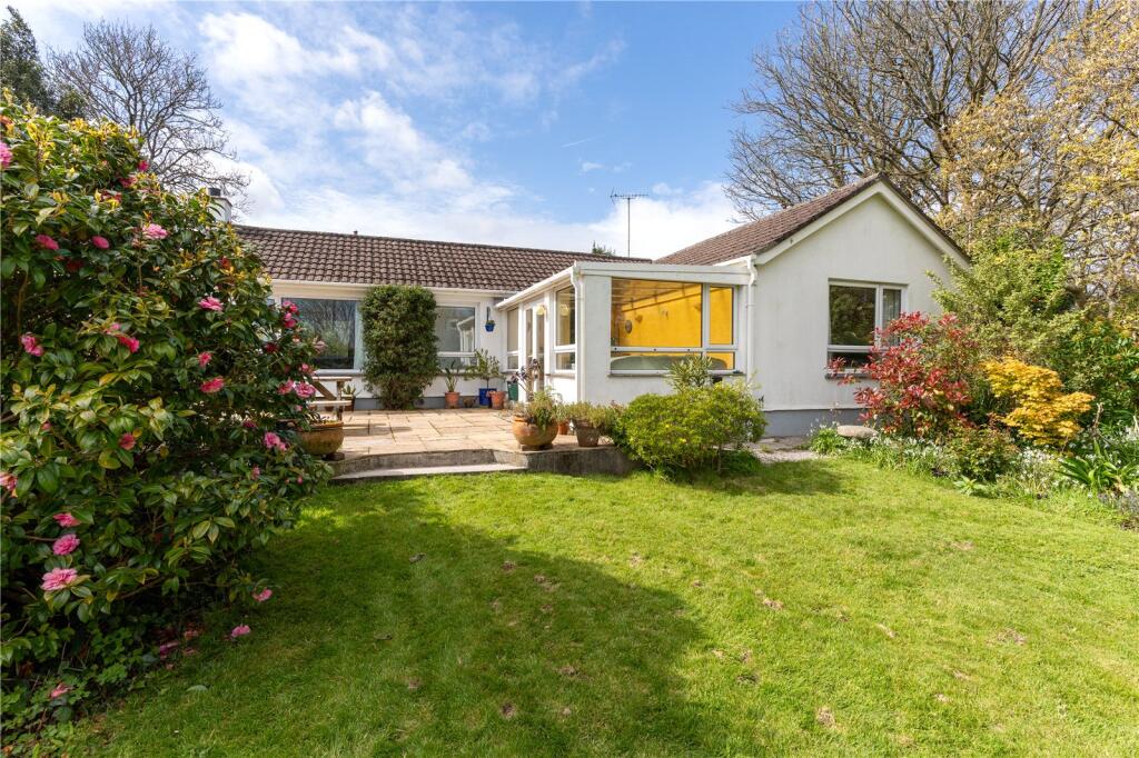 3 bed bungalow in Paul, near Mousehole