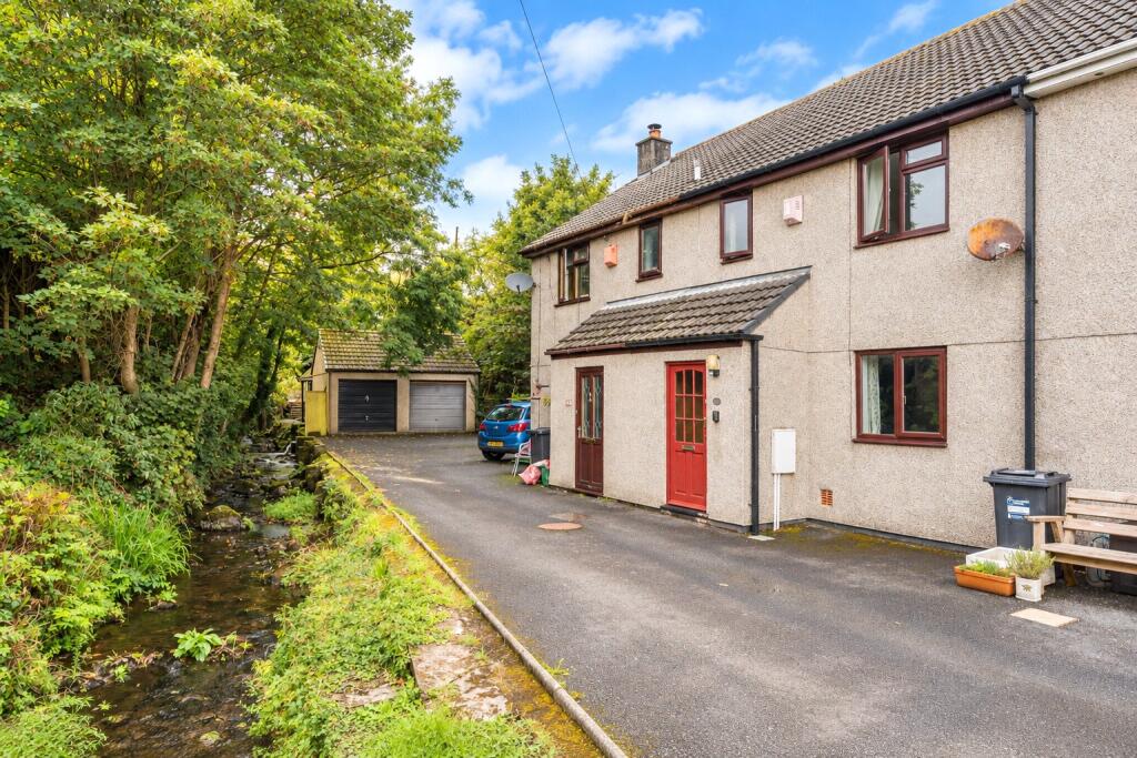 3 bedroom terraced house in Gulval, no chain, great first time buyers house