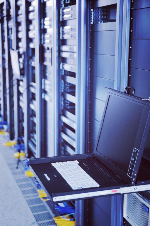 How to Choose the Right IT Solutions Provider