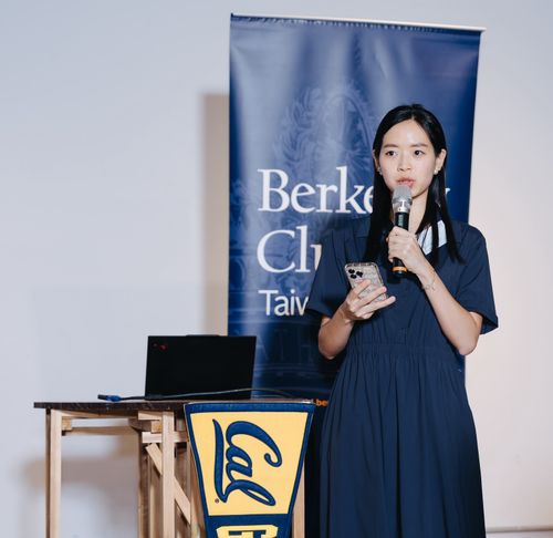 Jessie making a speech at Berkeley Student Sendoff