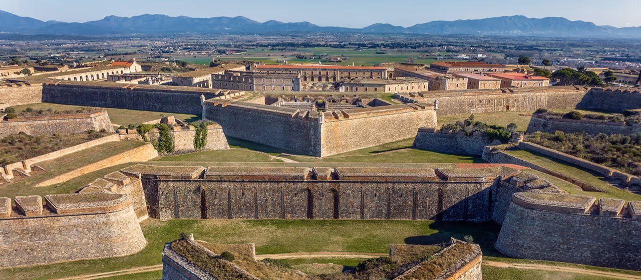 Las 2 mejores notarías en Figueres