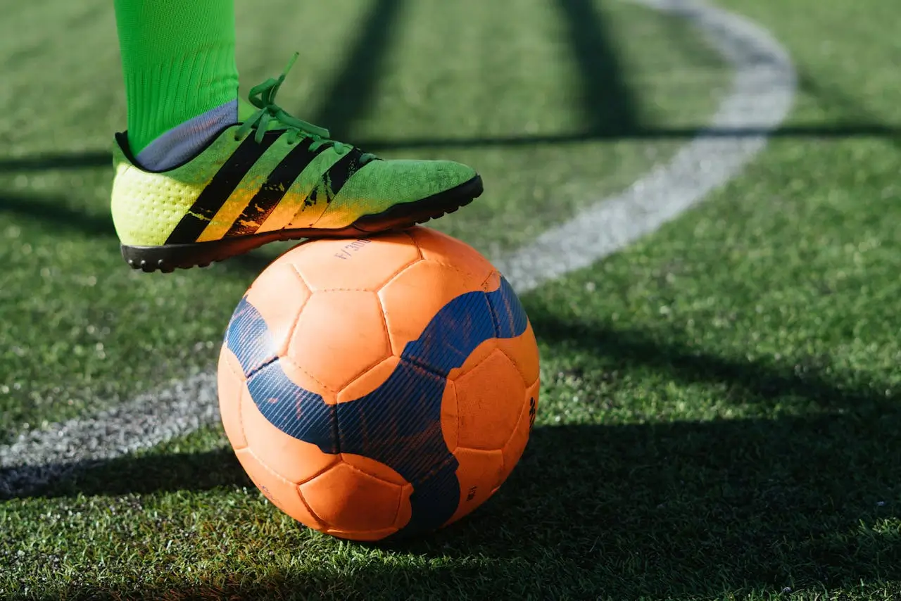 Segini Gaji Pemain Bola Indonesia, Ada yang Tembus Miliaran!