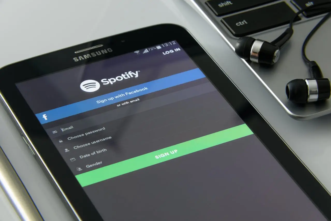 Apakah Spotify Boros Kuota atau Boros Uang? Ini Jawabannya!