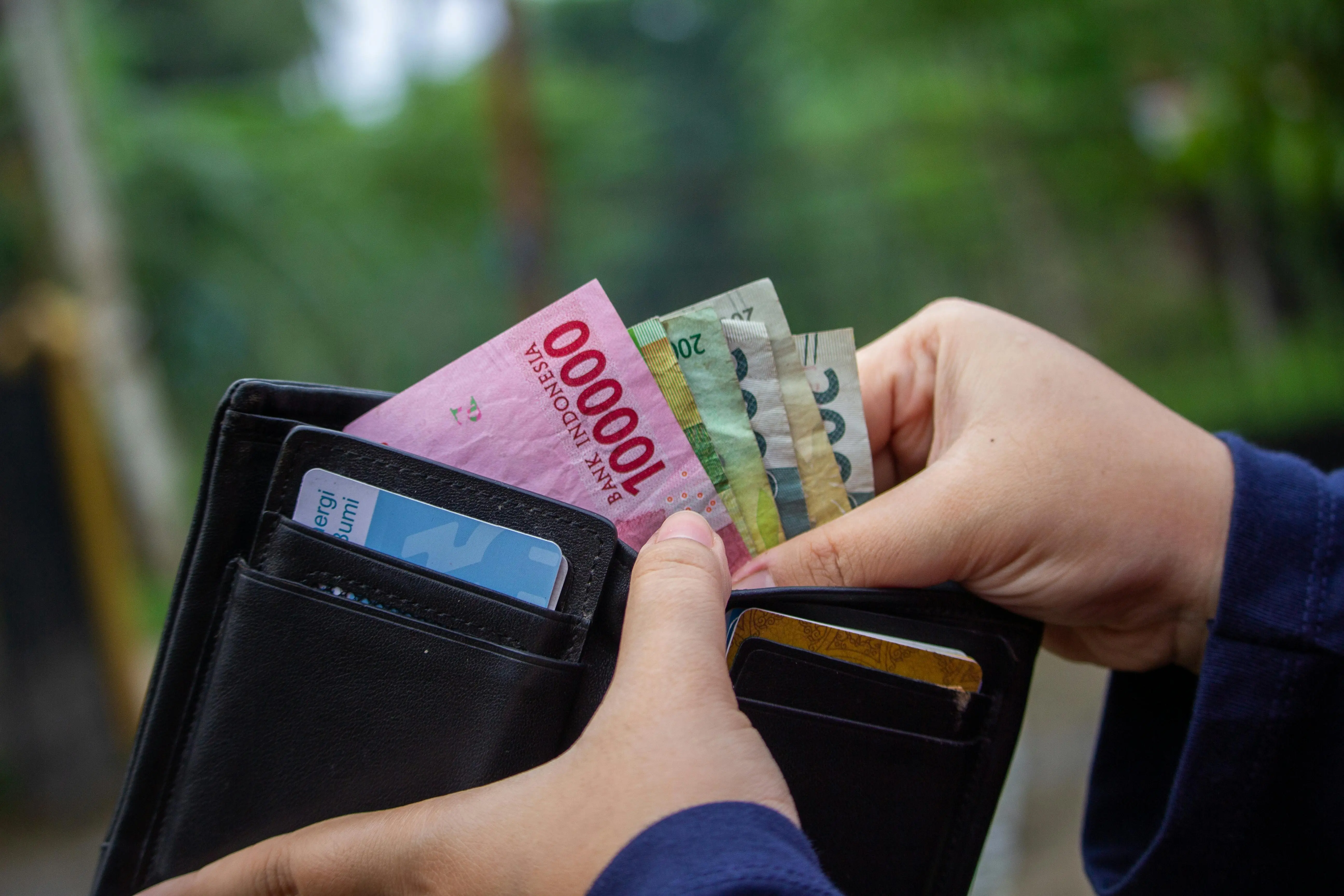 Rahasia Tenang Finansial: Berapa Idealnya Dana Darurat Kamu?