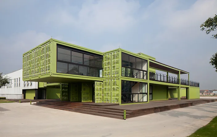 WILDDESIGN-Tony'sFarm-new-building