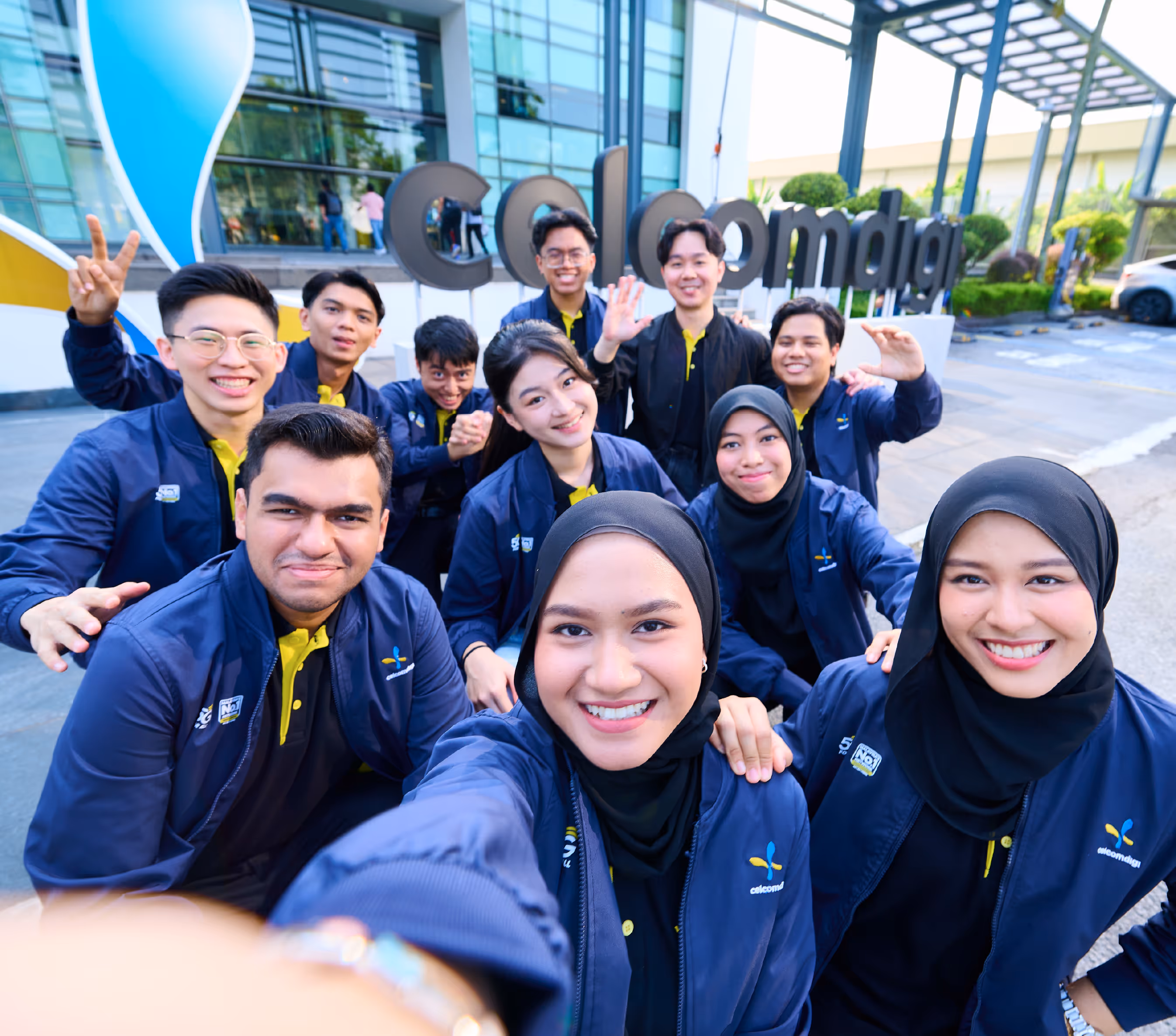 CelcomDigi's Young Talent Programme | Career opportunity for fresh graduates and young professionals