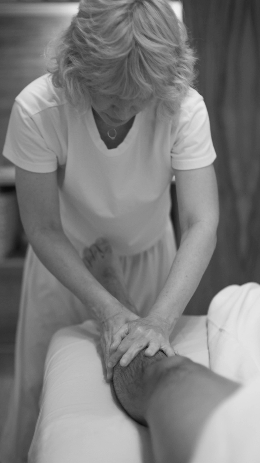 Reflexology Massege in ser Casasandra