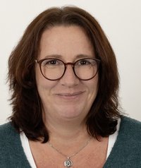 Nicole Brösel