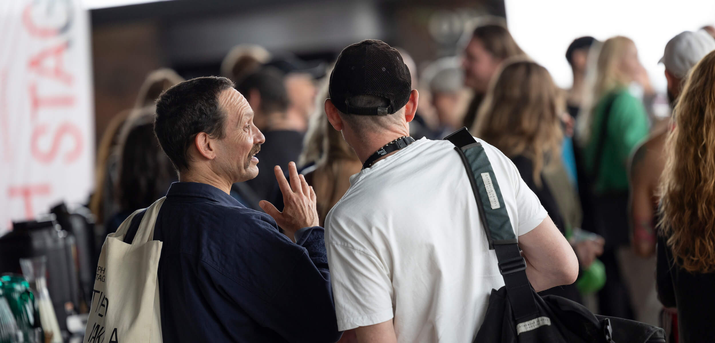 Kom med til Internationale Dage