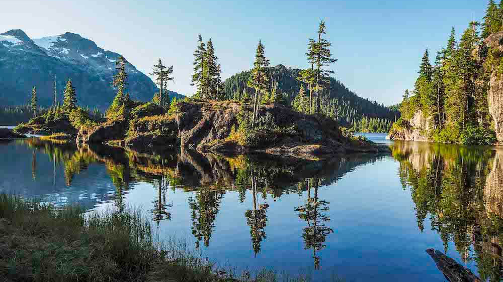 Gulf islands in the Straight of Georgia between Vancouver and Victoria BC