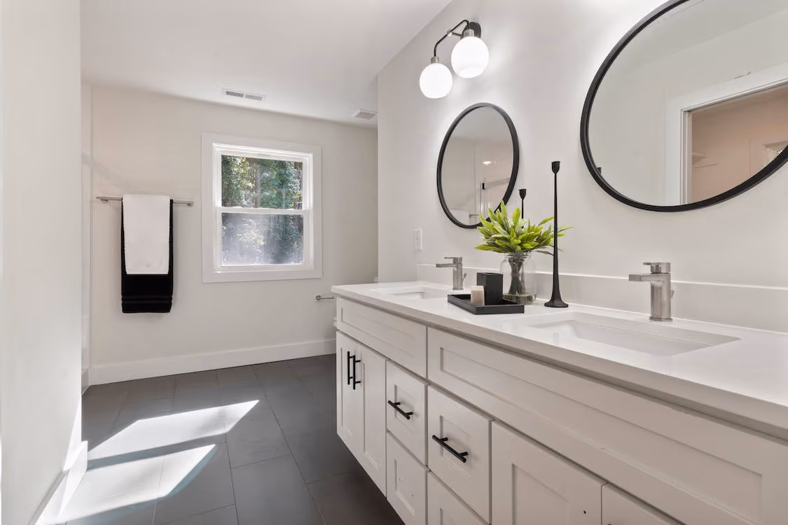 Top-Notch Bathroom Vanity Tops in Libertyville