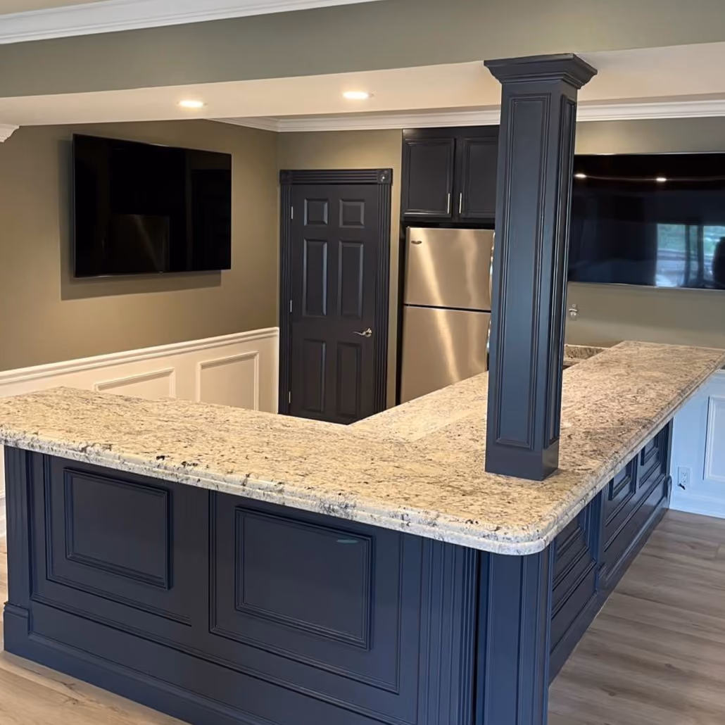 White Ice Granite Bar Countertops in Elk Grove Village, IL White Ice Granite Bar Countertops in Elk Grove Village, IL