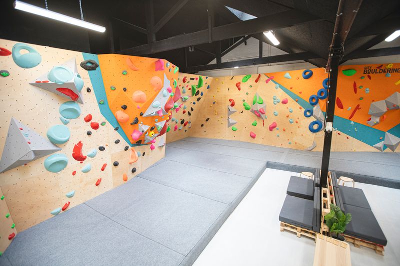 City Bouldering City Bouldering Stratford city-bouldering-city-bouldering-stratford