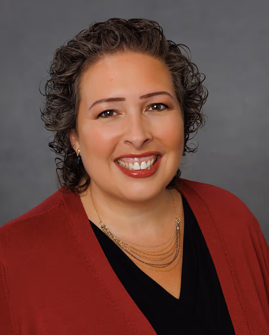 nikki owens headshot - financial advisory services wheeling Virginia