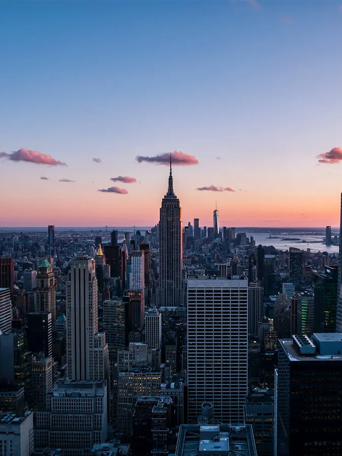 New York cityscape photo.