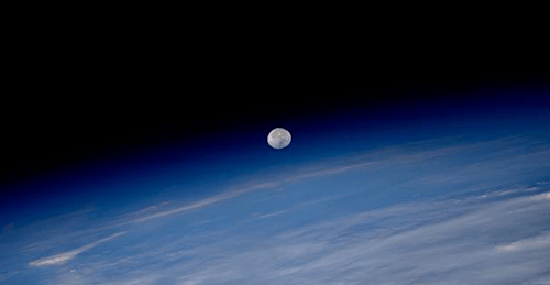 Le CNES épaule la start-up Zephalto...