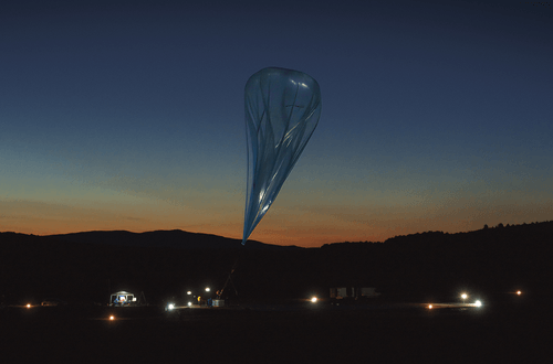First crewed flight with a reusable envelope.