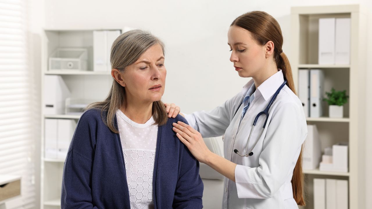 patient and doctor during physical exam