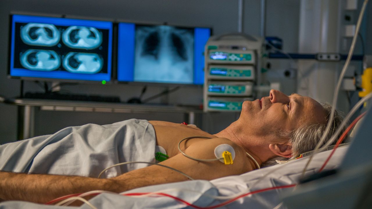 a patient in ER room
