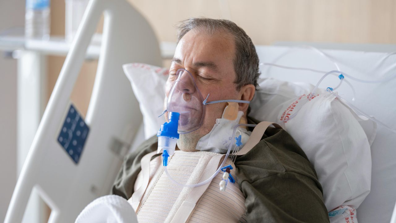 picture of CVICU patient