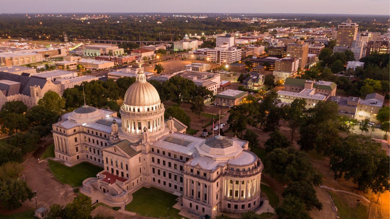 one iconic building of Mississippi 
