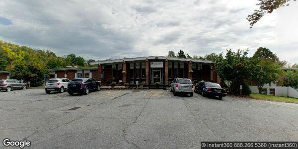 Davis Place Street View Image