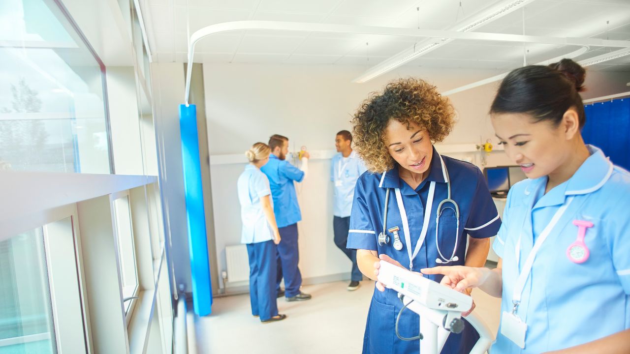 Practical Tips for Mentoring Young Nurses