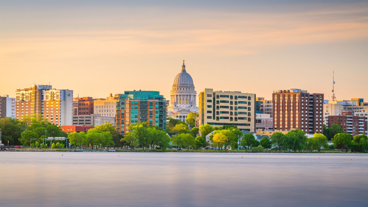 A picture of the city of Madison, WI