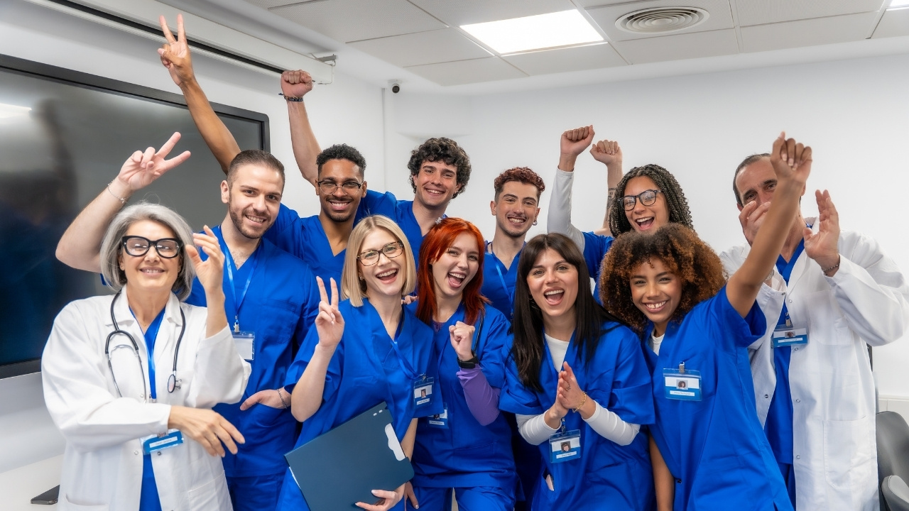 Does Travel Nursing Help or Hurt Your Career?