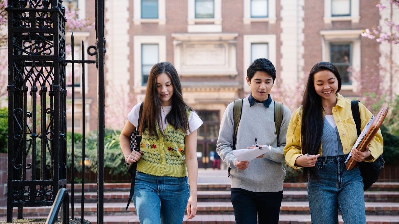A picture of college students