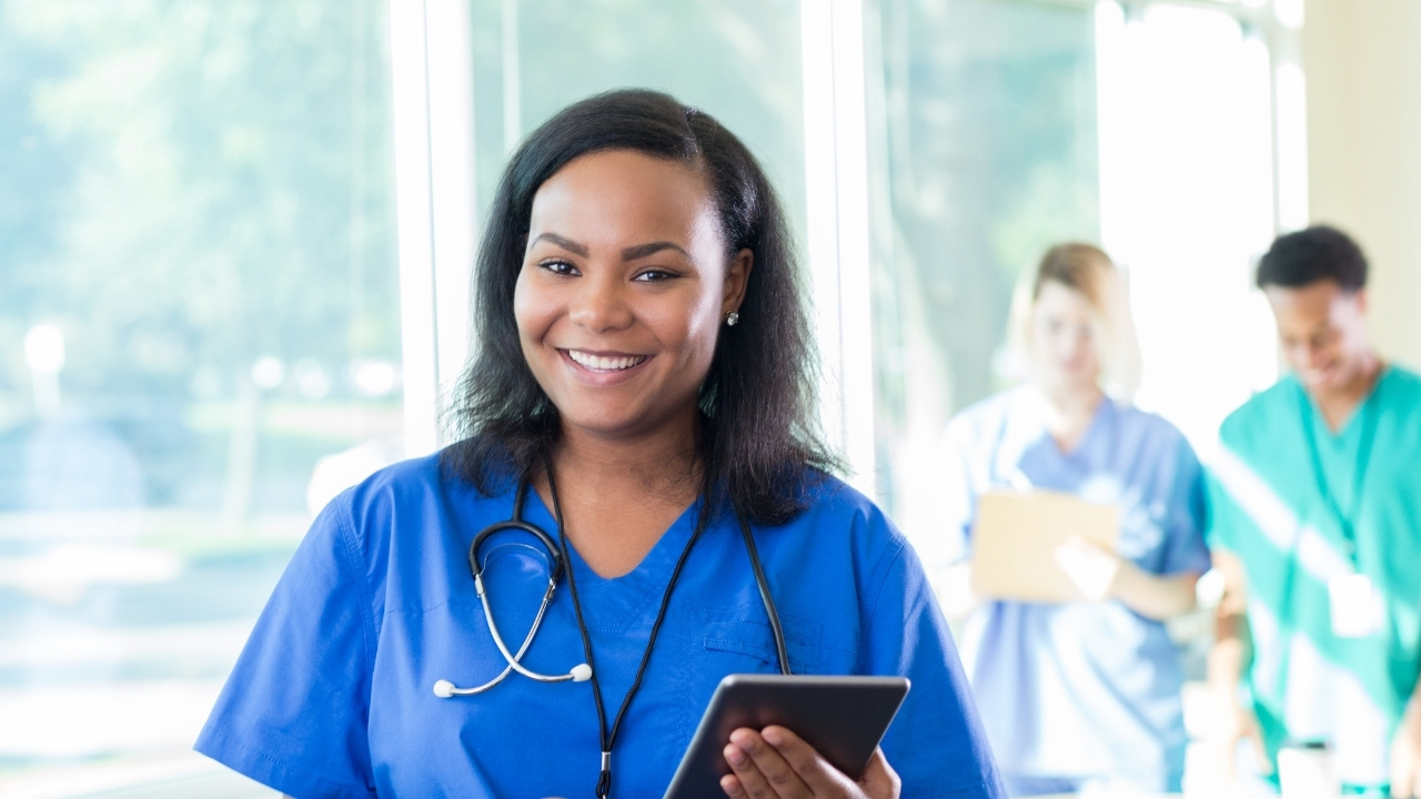 How to Learn a New EHR Fast as a Travel Nurse
