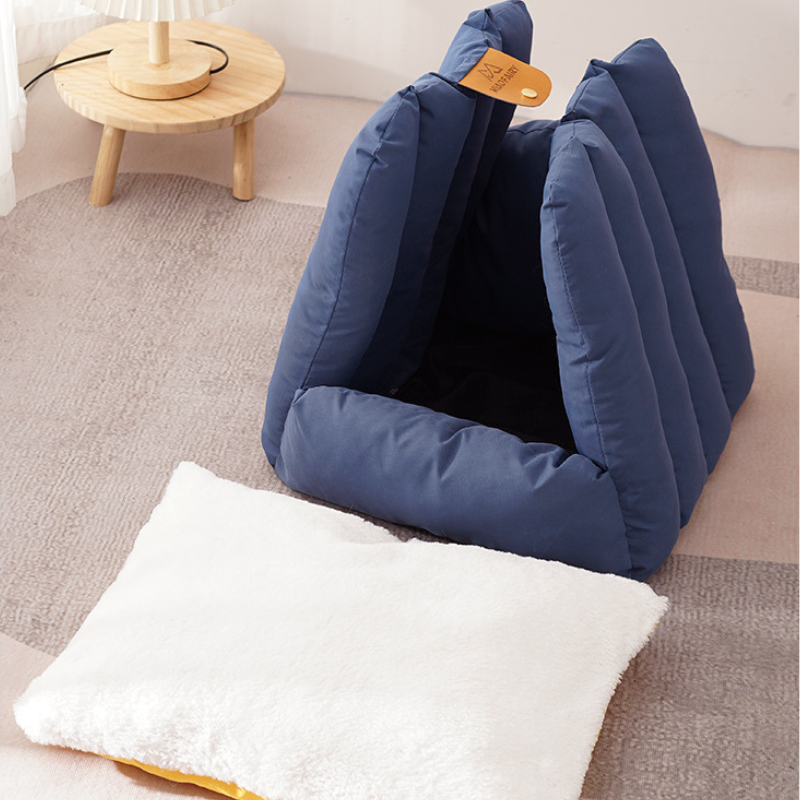 Triangle soft warm cat bed