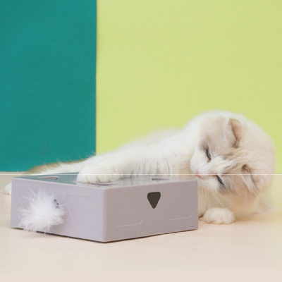 Electric interactive cat toy