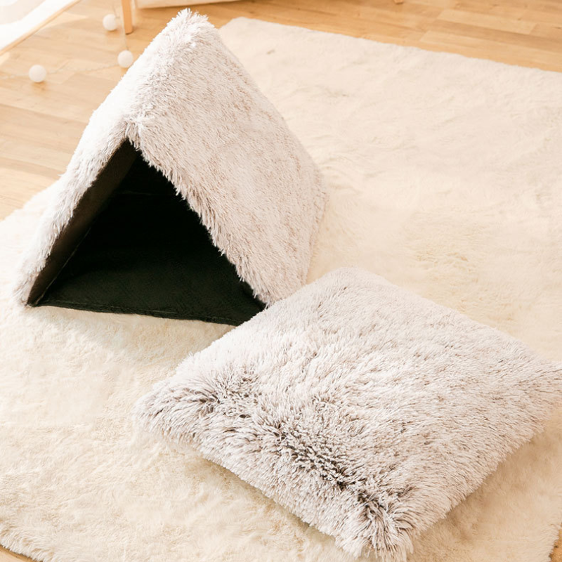 Triangle Snow House Cat House