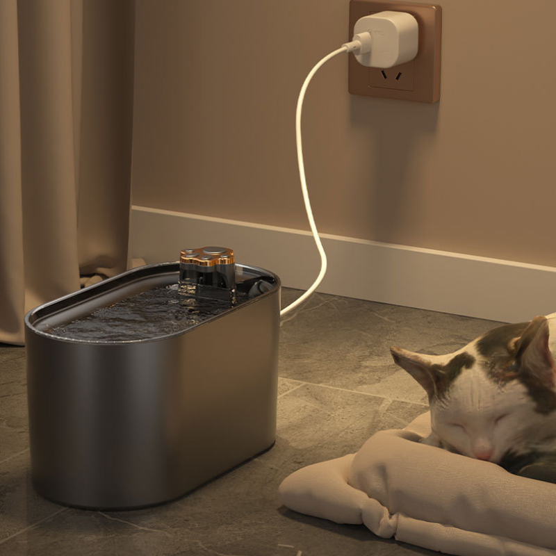 Cat water fountain rectangle-shape