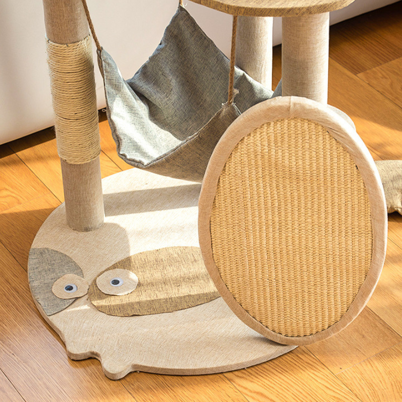 Clownfish shape cat tree (luxury)