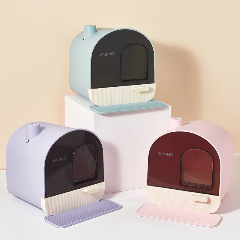 LUSMO fully enclosed cat litter box with a chimney