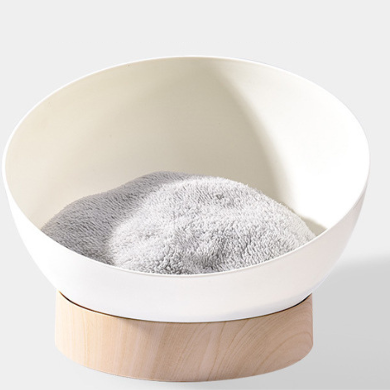 Hemispherical style cat bed