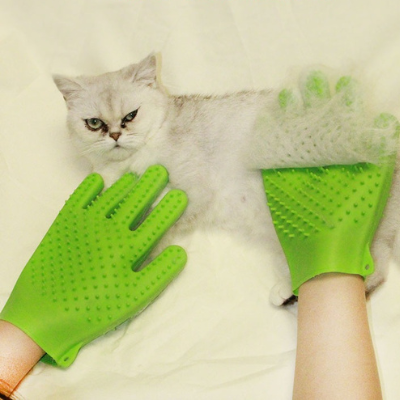 Silicone cat grooming glove
