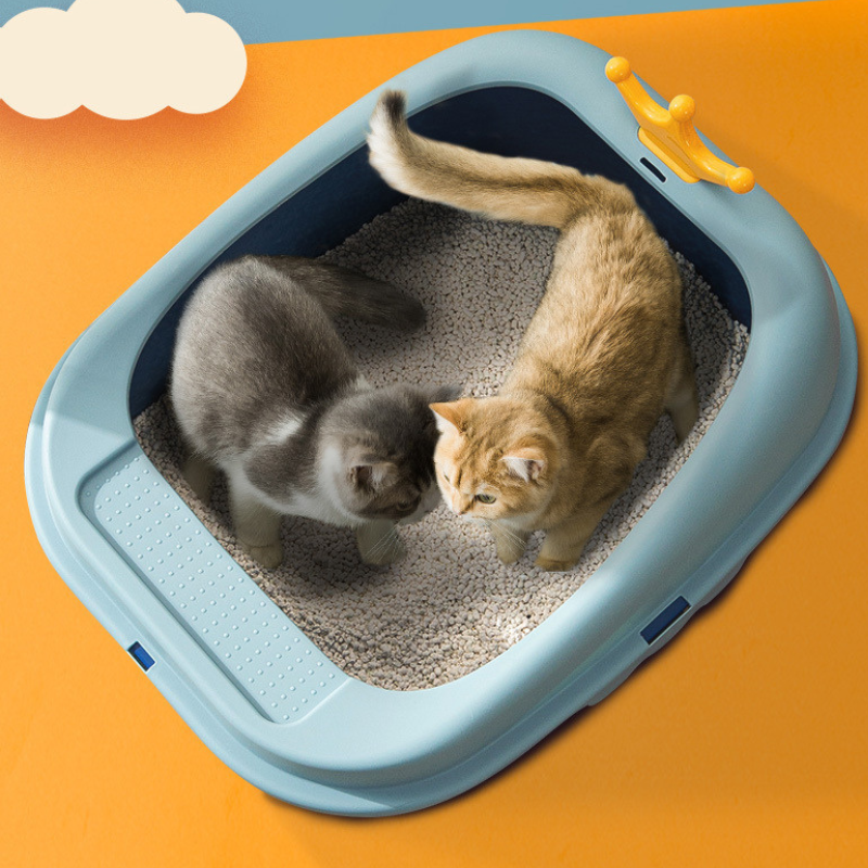 Crown cat litter box