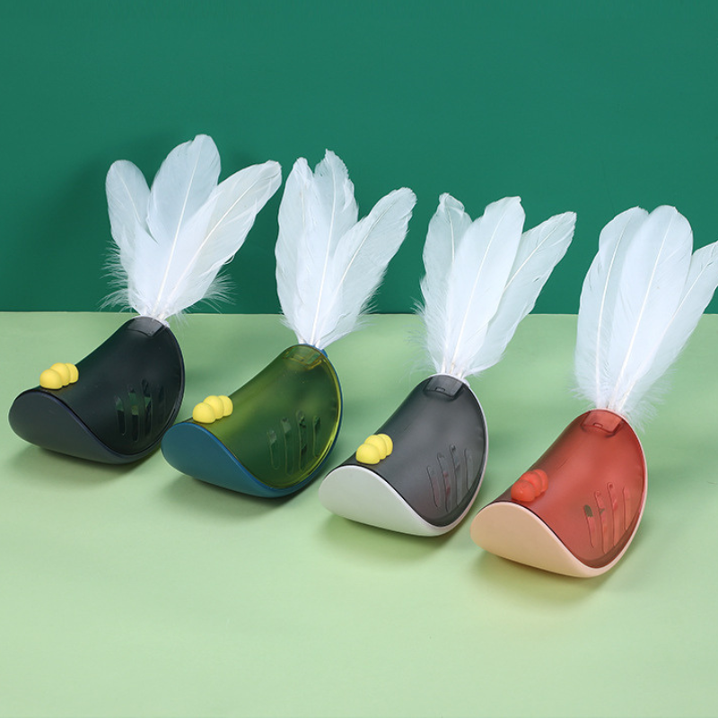 Interactive swinging chicken slow feeder cat toy