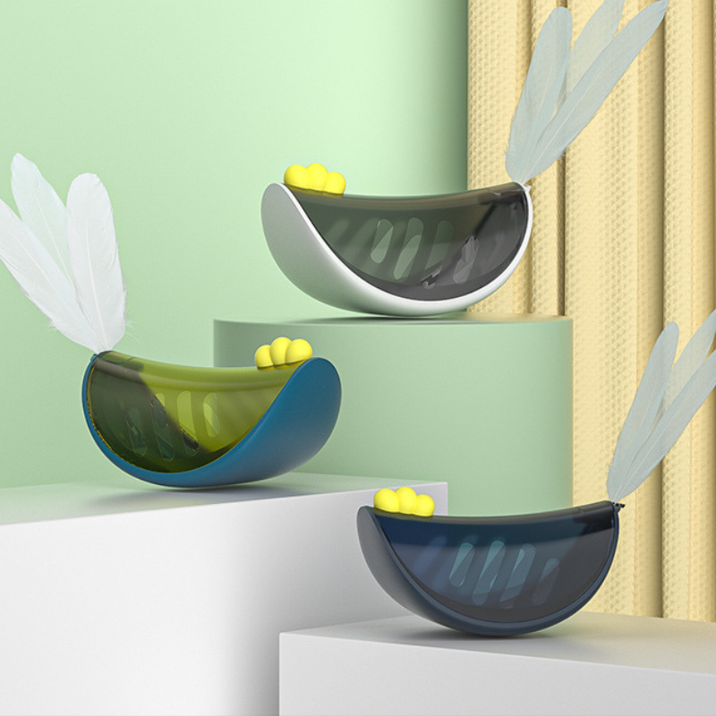 Interactive swinging chicken slow feeder cat toy