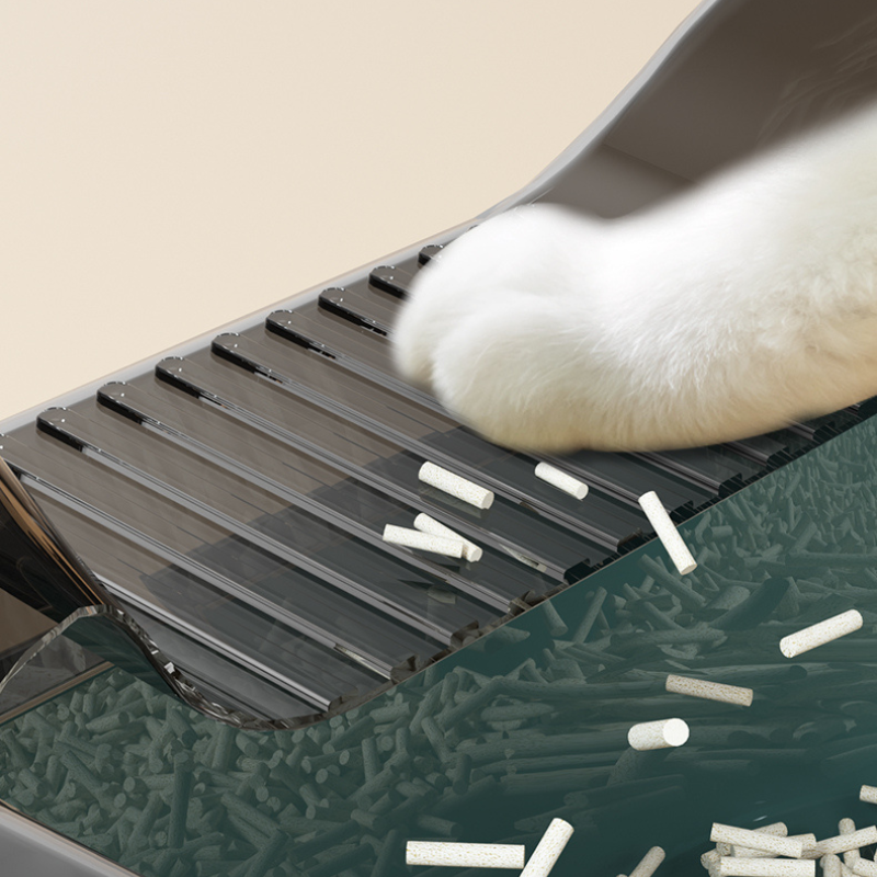 Antler Semi-Enclosed Cat Litter Box