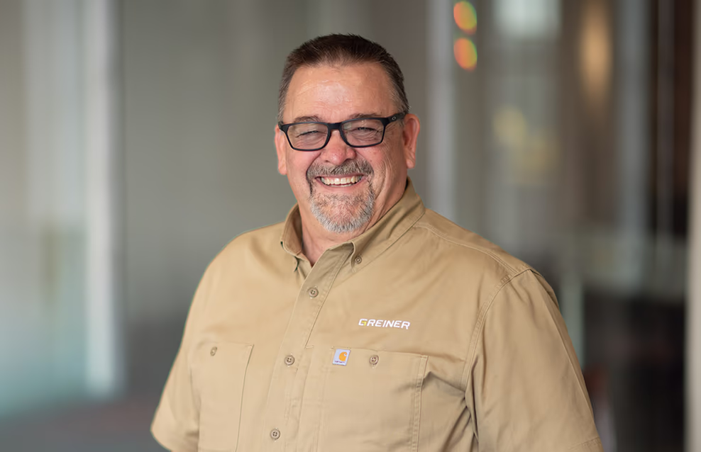 Bob Nestaval