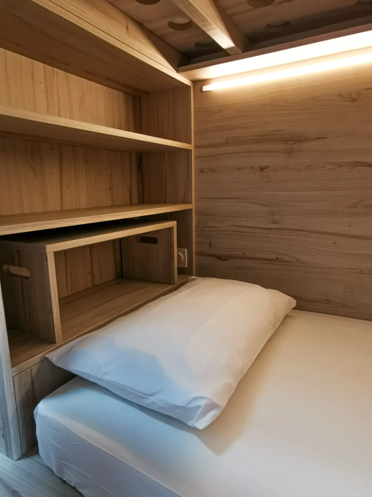 Lit chambre partagée de l'hostel Hosho Bordeaux Centre Victoire