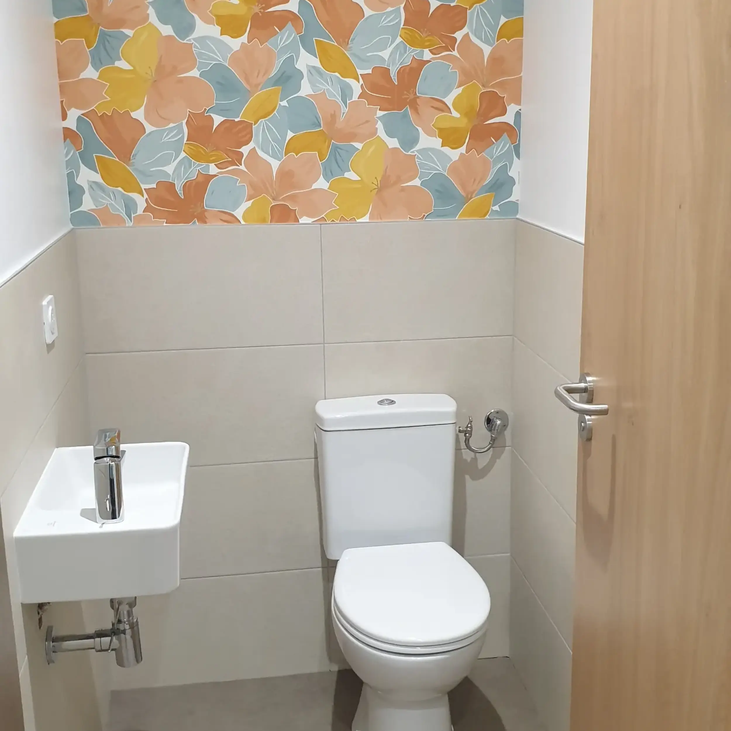 Toilette de l'hôtel Hosho Bordeaux Centre Victoire