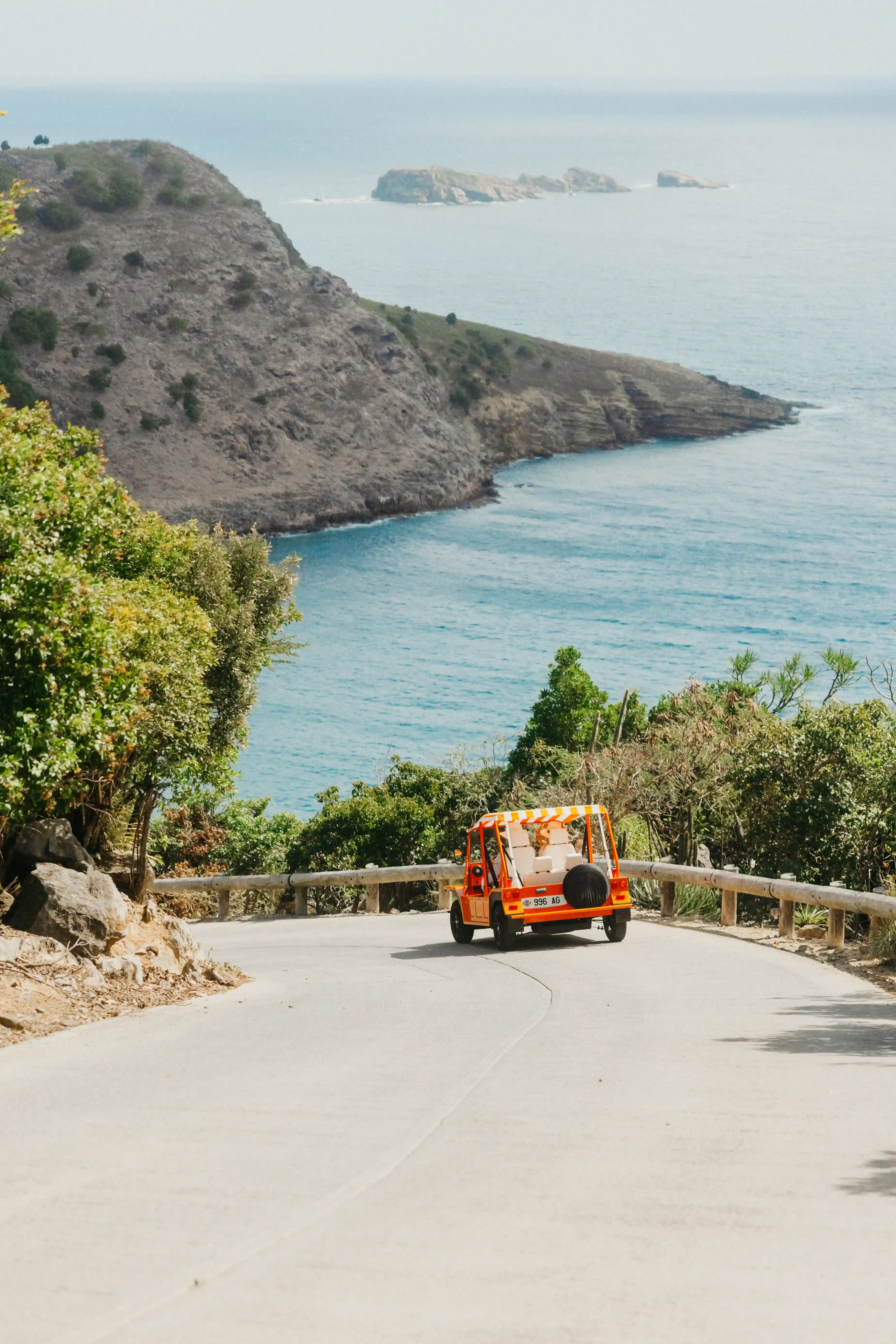 La Kate Islander Mini Moke, voiture de plage, améliore le freinage
