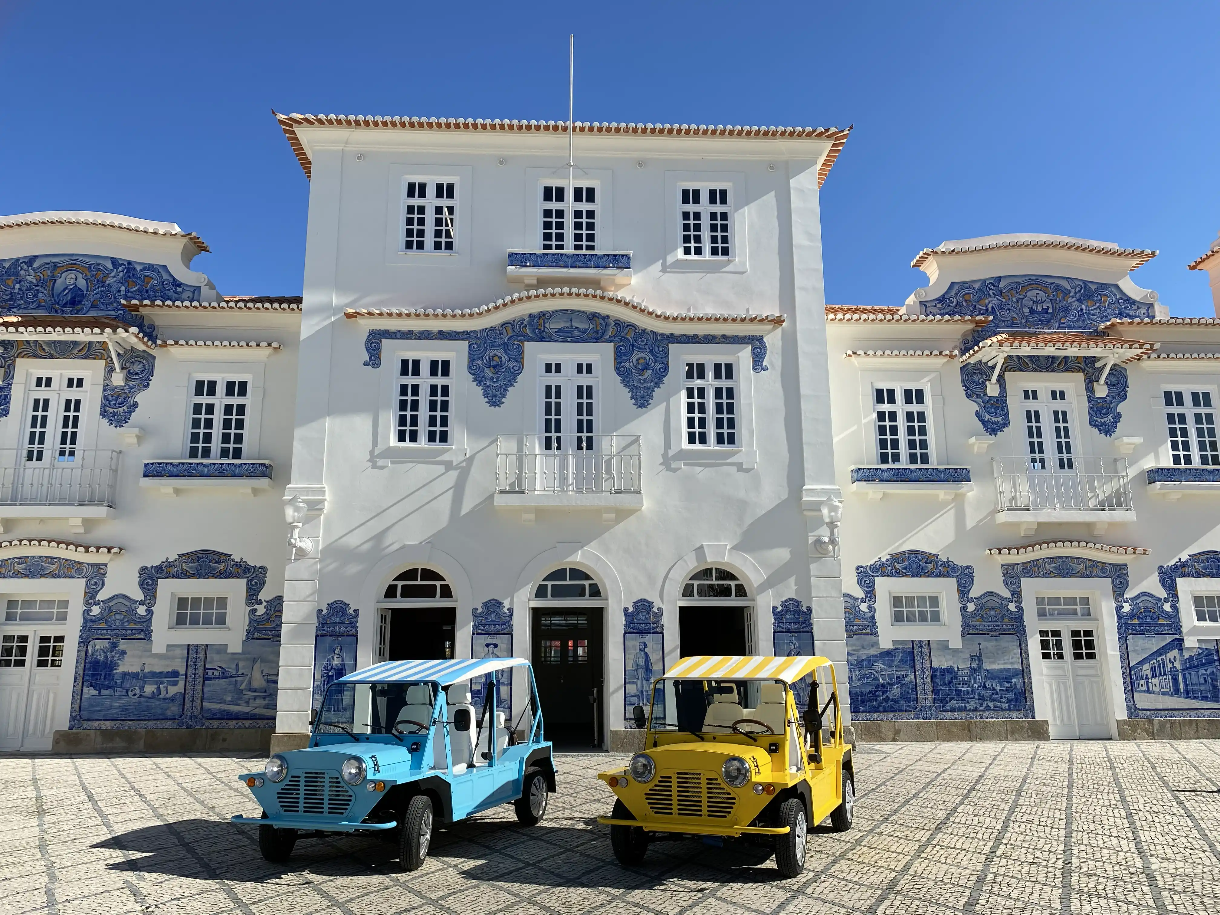 Kate Electric Beach Car Mini Moke in Portugal