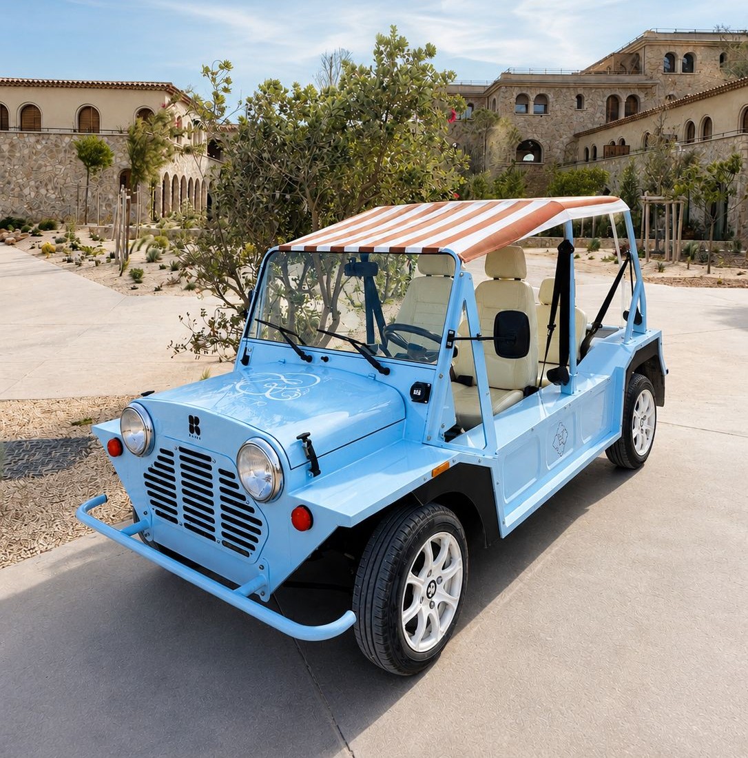 Kate Mini Moke Electric Beach Car at Zannier île de bendor